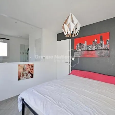 Belle Maison De Climatisee,3ch Avec Piscine Casa de Férias