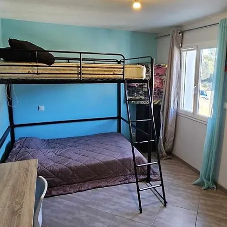 Belle Maison De Climatisee,3ch Avec Piscine *